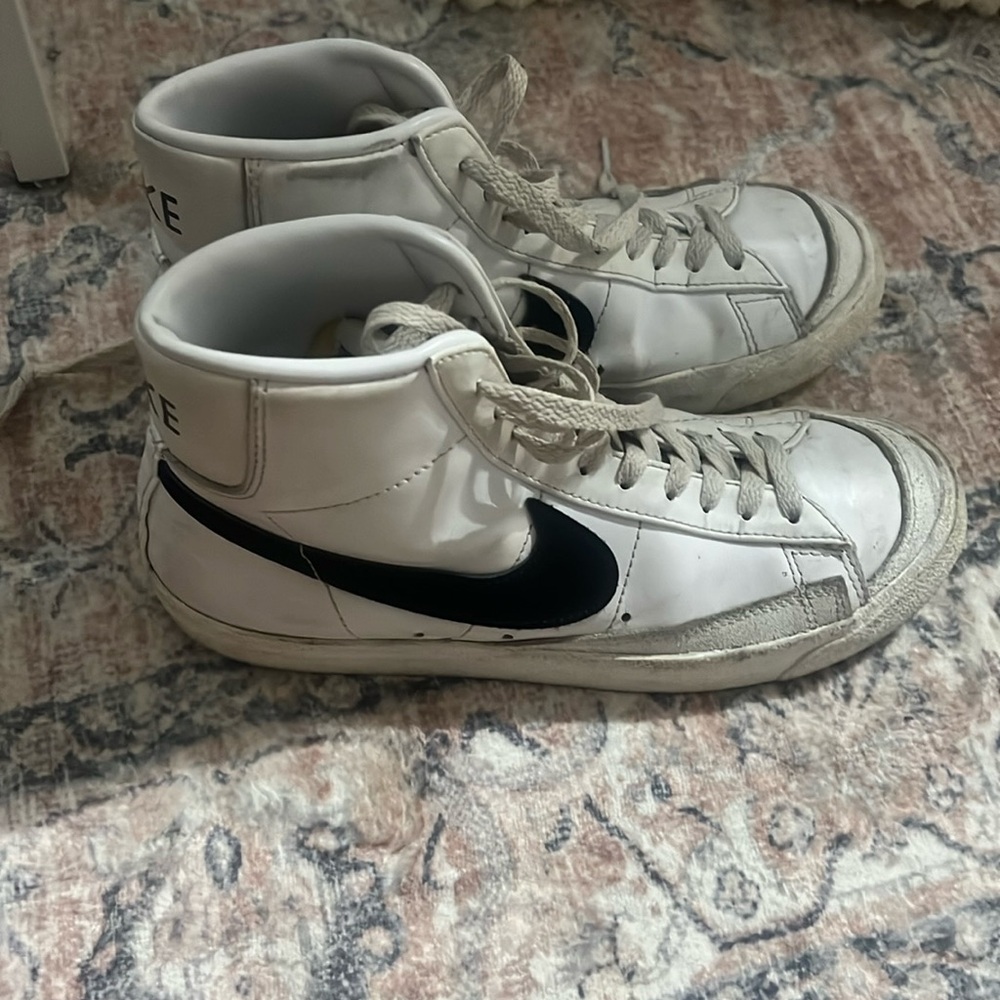 nike high top blazers